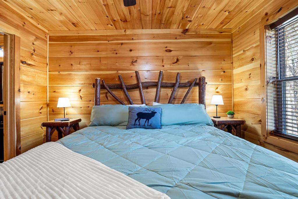 Bobcat Den By Eden Crest Villa Gatlinburg Ngoại thất bức ảnh
