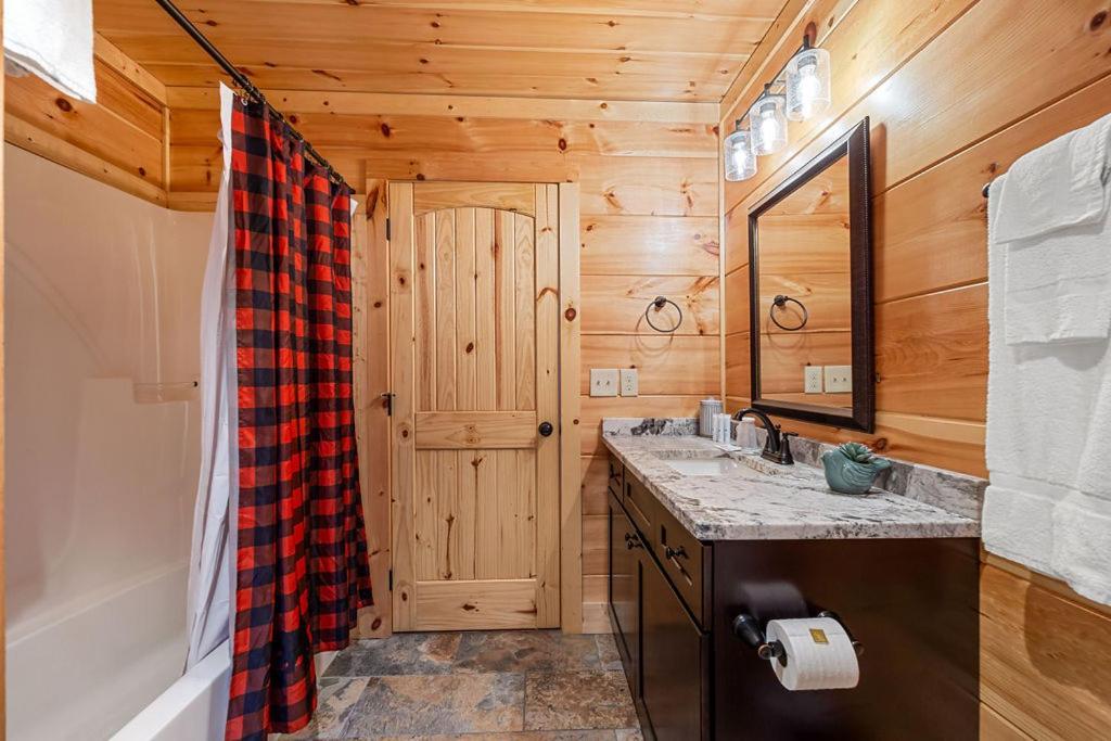 Bobcat Den By Eden Crest Villa Gatlinburg Ngoại thất bức ảnh
